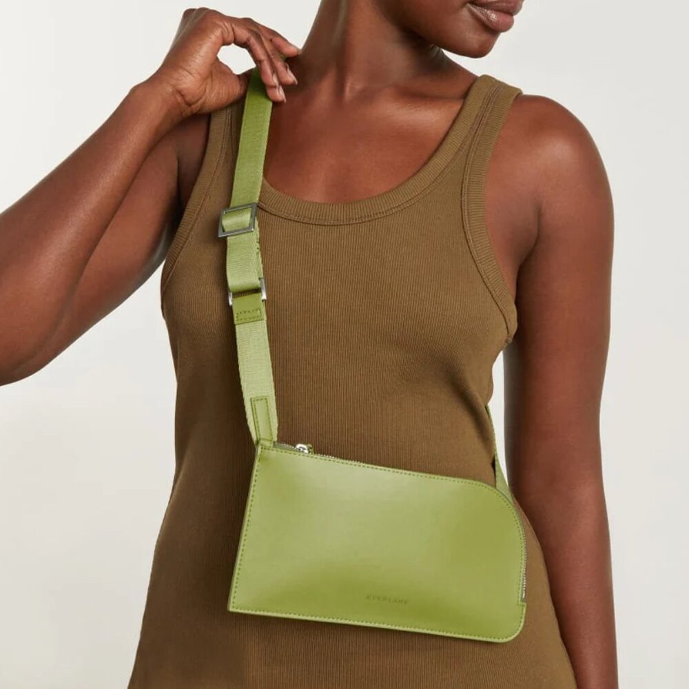 Everlane The Cactus Leather Sling Bag in Pepper Green, New without Tag